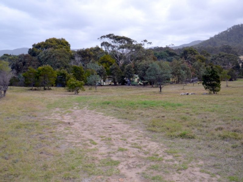 1 Tasman Highway, Seymour TAS 7215