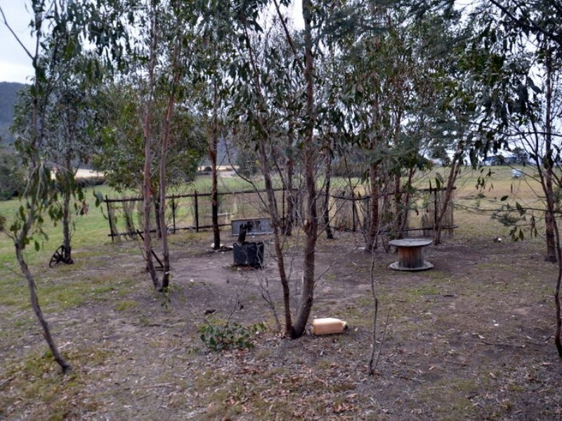 1 Tasman Highway, Seymour TAS 7215