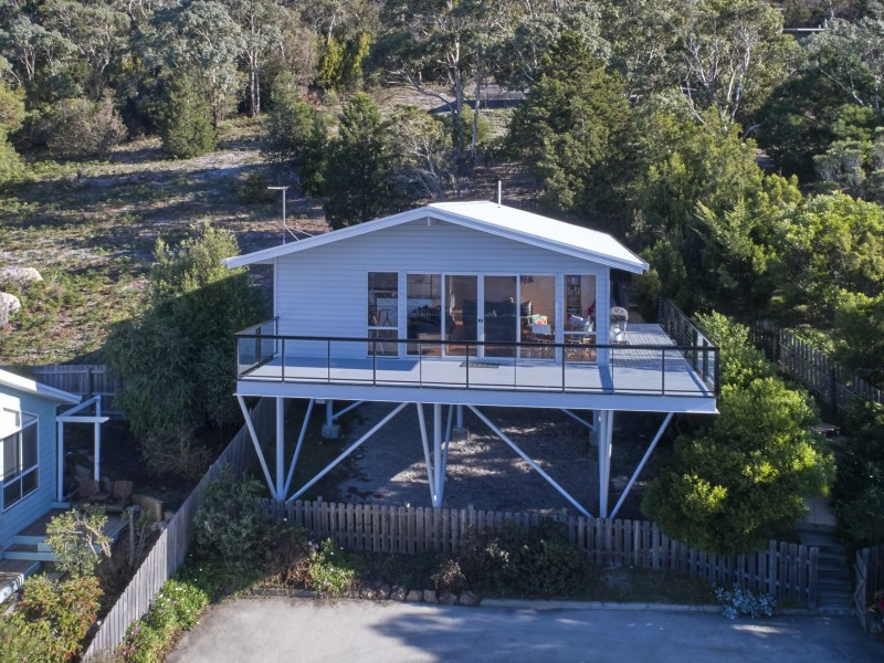 23 Waubs Esplanade, Bicheno TAS 7215