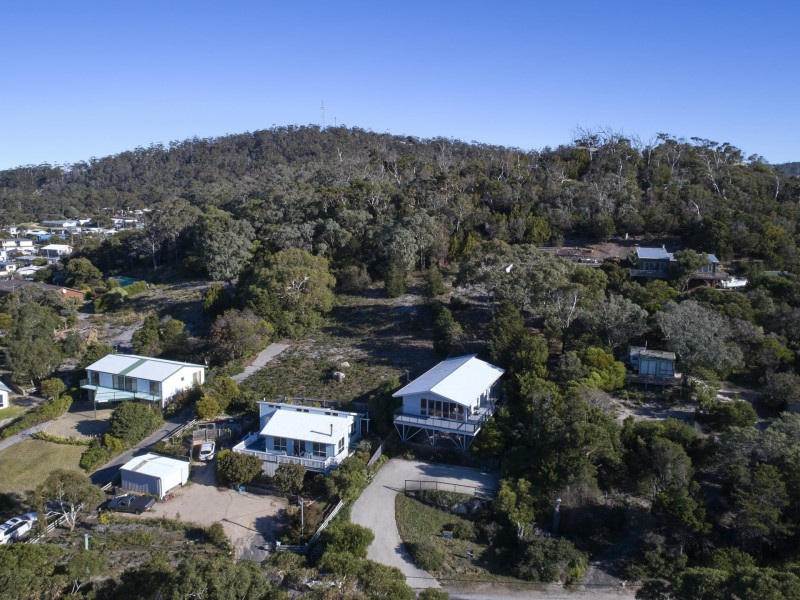 23 Waubs Esplanade, Bicheno TAS 7215