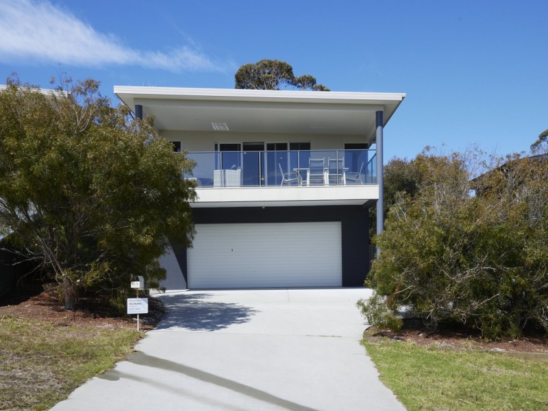 1/3 Gordon Heights, Bicheno TAS 7215