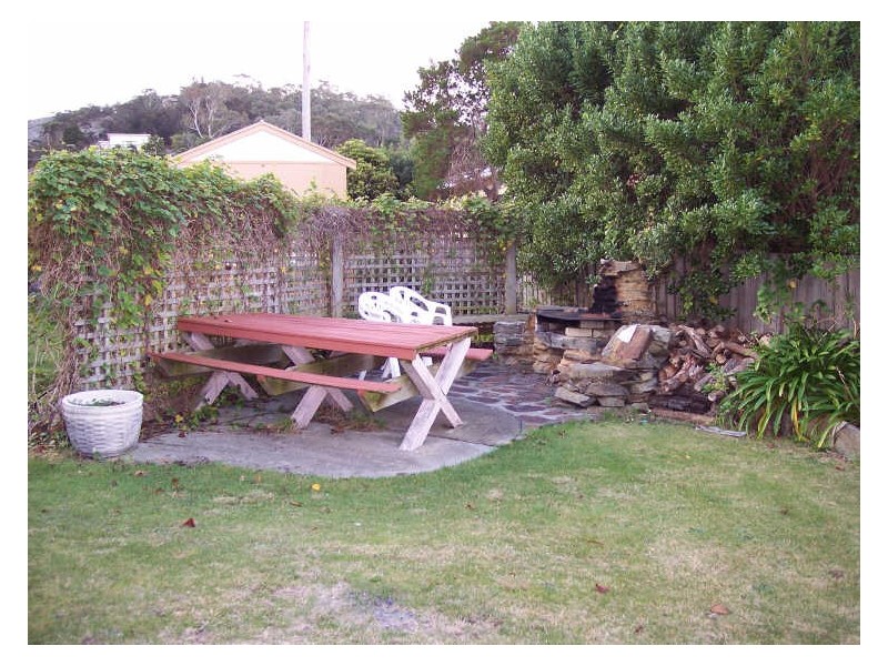 2/13 Weily Avenue, Bicheno TAS 7215