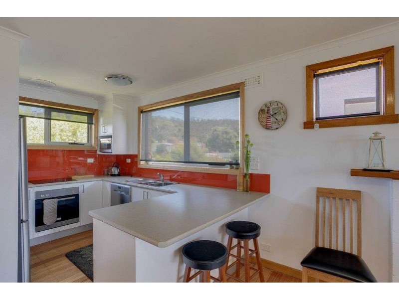 1 Beattie Avenue, Bicheno TAS 7215