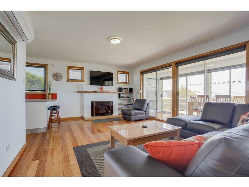 1 Beattie Avenue, Bicheno TAS 7215
