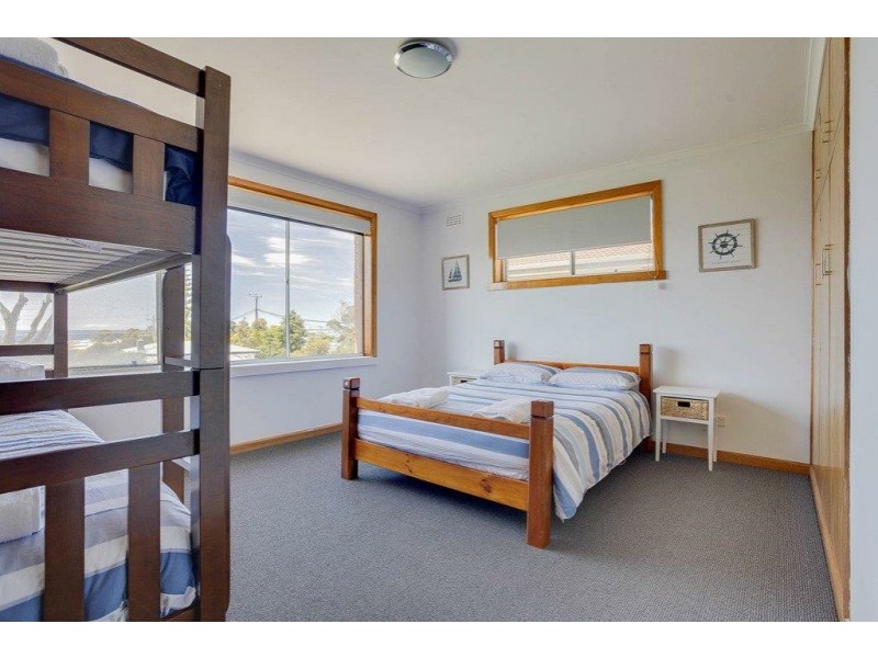 1 Beattie Avenue, Bicheno TAS 7215
