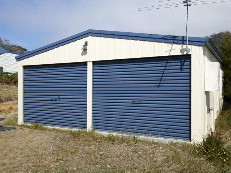 8 Wallace Avenue, Bicheno TAS 7215