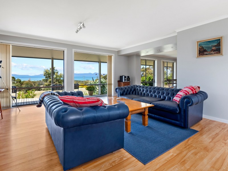 16 Cathcart Street, Swansea TAS 7190