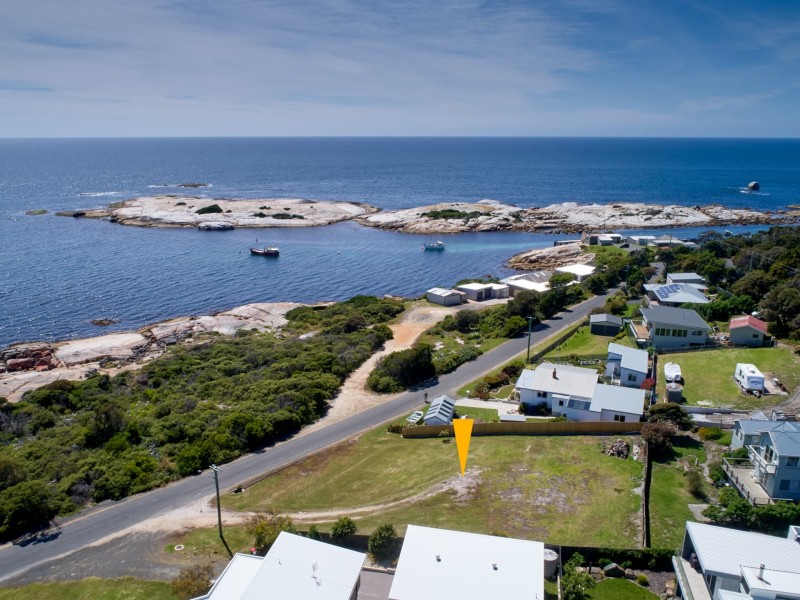 55 Waubs Esplanade, Bicheno TAS 7215