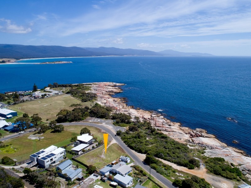 55 Waubs Esplanade, Bicheno TAS 7215