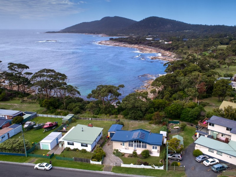 15 Weily Avenue, Bicheno TAS 7215