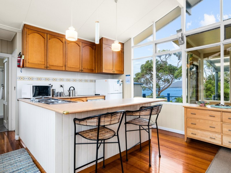 15 Weily Avenue, Bicheno TAS 7215