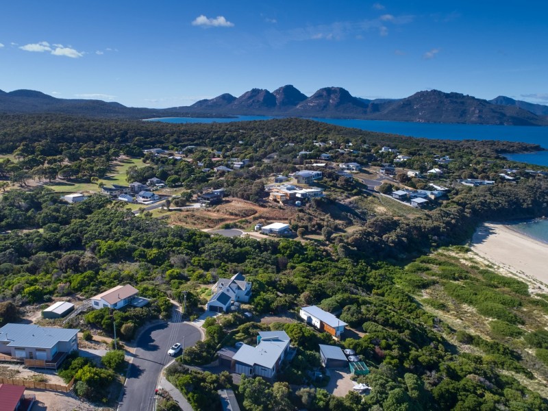 146 Swanwick Drive, Coles Bay TAS 7215