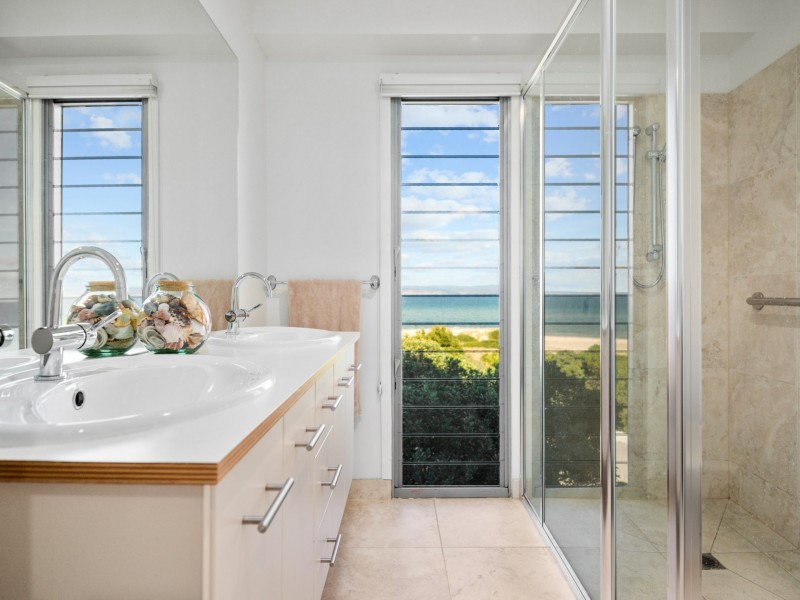 146 Swanwick Drive, Coles Bay TAS 7215