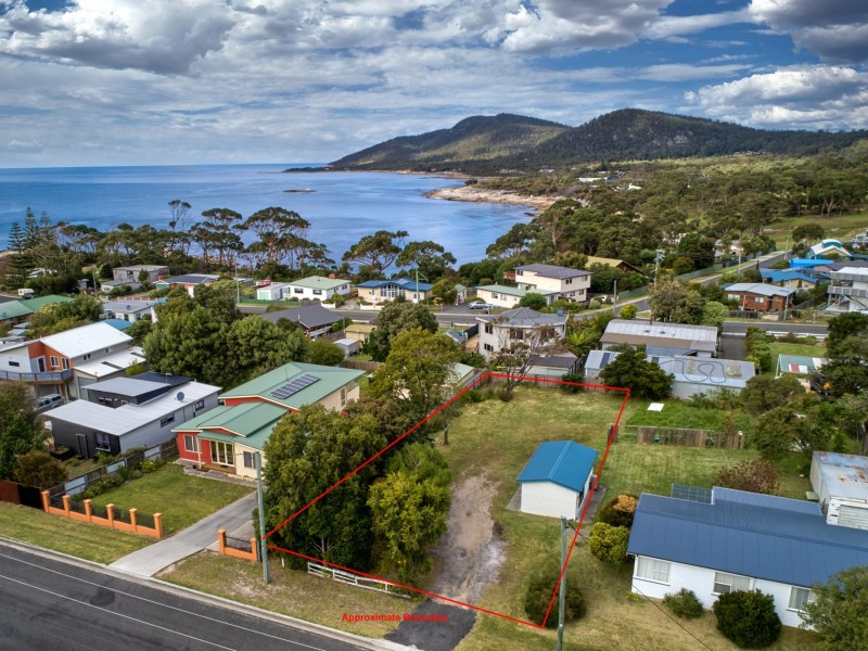 11 Douglas Street, Bicheno TAS 7215