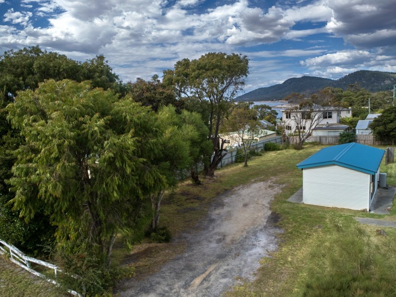 11 Douglas Street, Bicheno TAS 7215