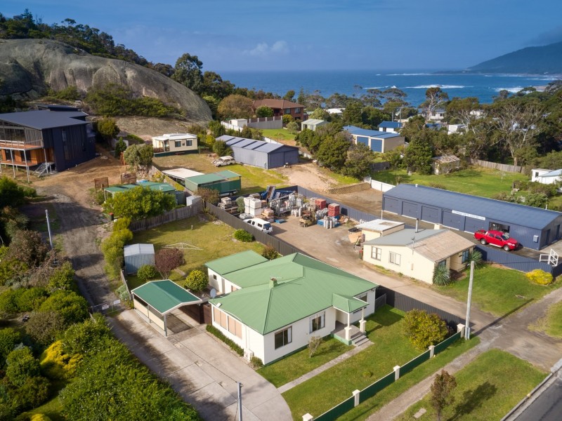 39 Burgess Street, Bicheno TAS 7215