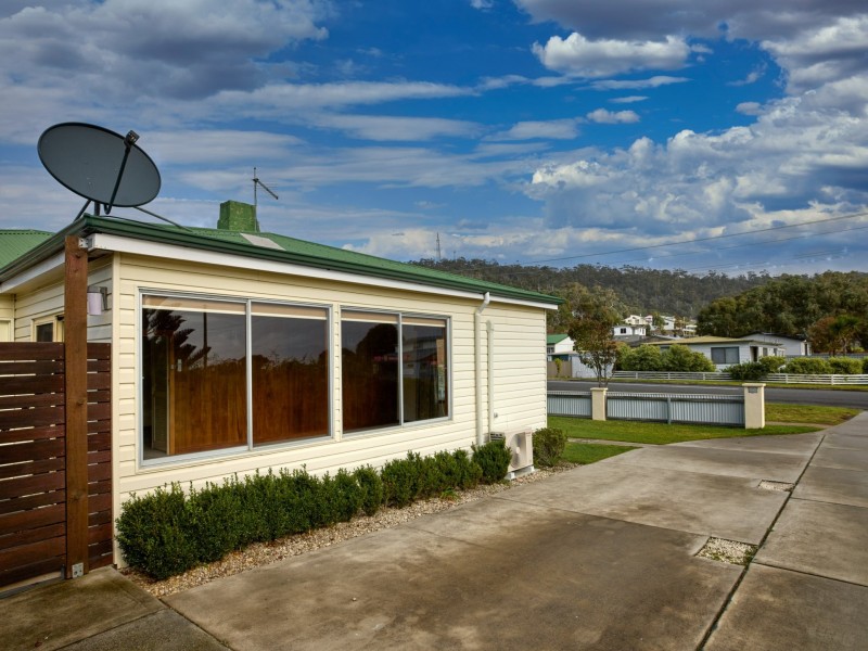 39 Burgess Street, Bicheno TAS 7215