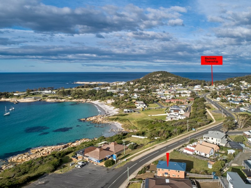 Unit 1/2B Tasman Highway, Bicheno TAS 7215