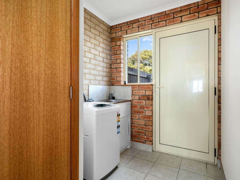 Unit 1/2B Tasman Highway, Bicheno TAS 7215