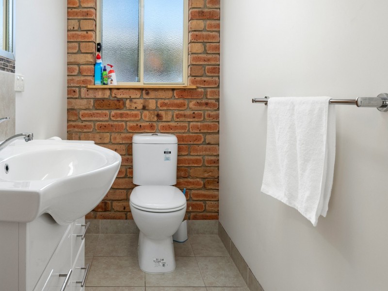 Unit 1/2B Tasman Highway, Bicheno TAS 7215