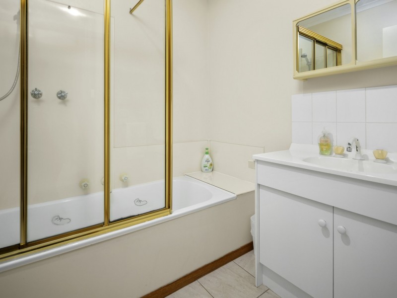 4 Nailer Ave, Bicheno TAS 7215