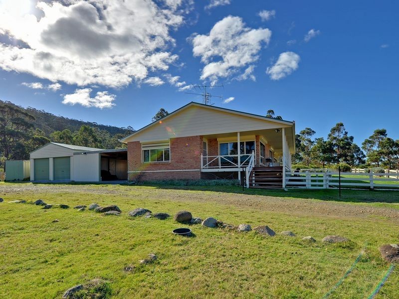 RA 21019 Tasman Highway, Chain Of Lagoons TAS 7215