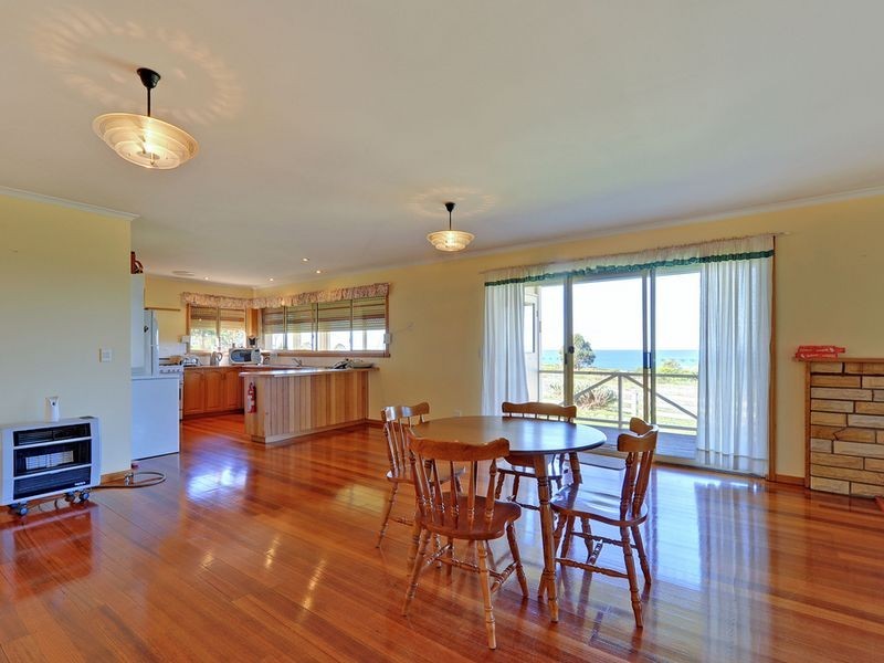 RA 21019 Tasman Highway, Chain Of Lagoons TAS 7215