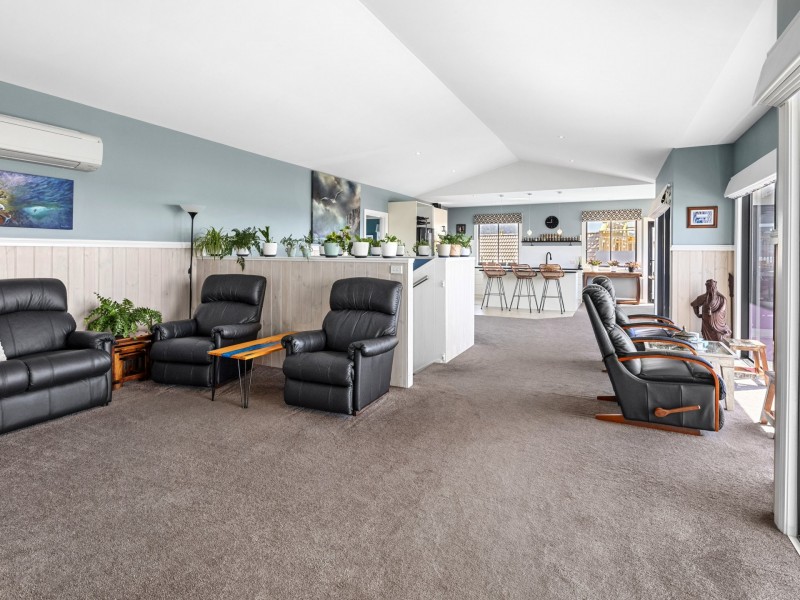 1 Sinclair Street, Bicheno TAS 7215