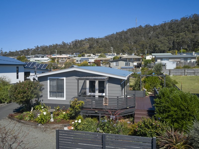 8 Banksia Strret, Bicheno TAS 7215