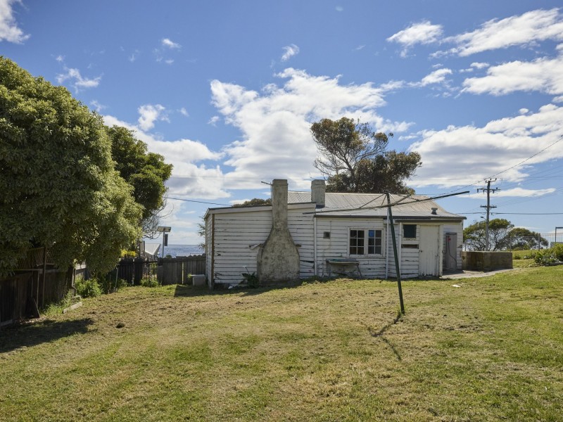 9 James Street, Bicheno TAS 7215