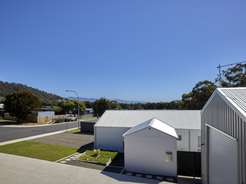 11 Rose Street, Bicheno TAS 7215