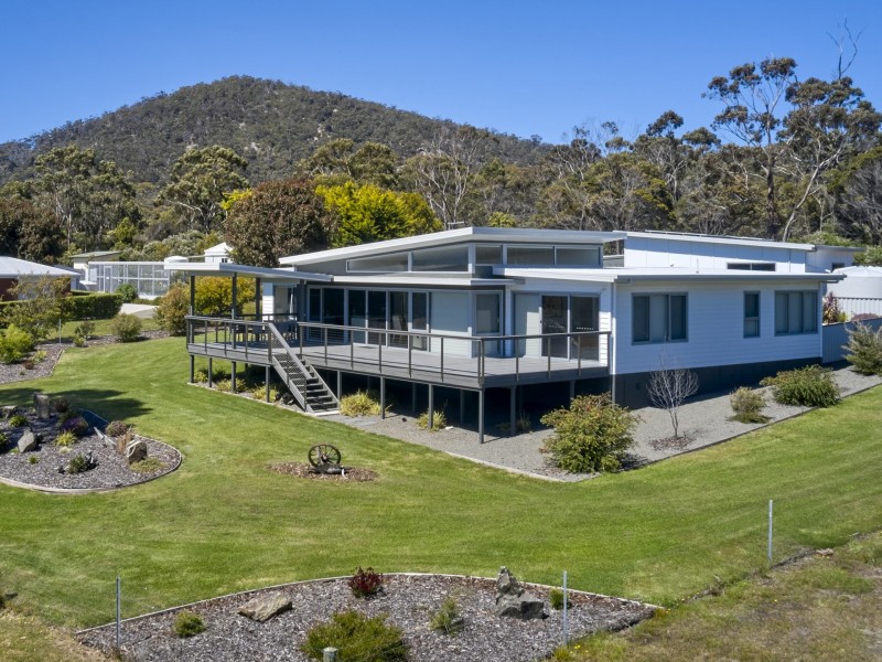 117 Harveys Farm Road, Bicheno TAS 7215