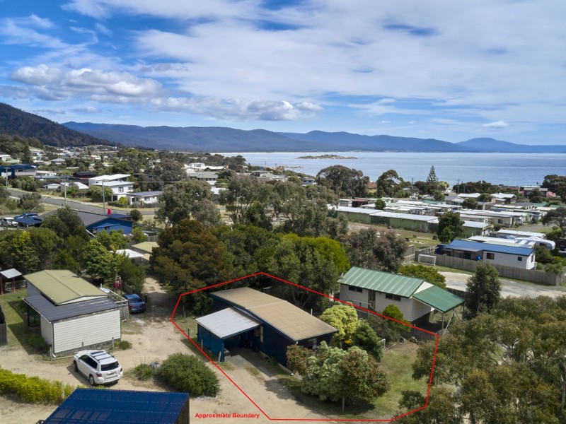 Unit 9/6 Champ Street, Bicheno TAS 7215