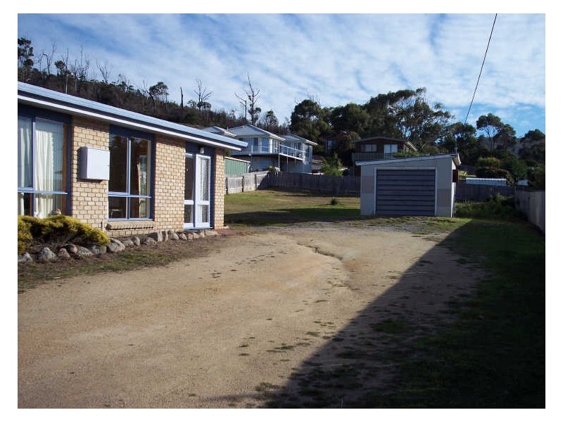 2/19 Murray Street, Bicheno TAS 7215