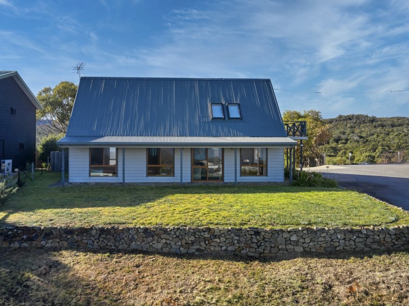 119 Swanwick Drive, Coles Bay TAS 7215