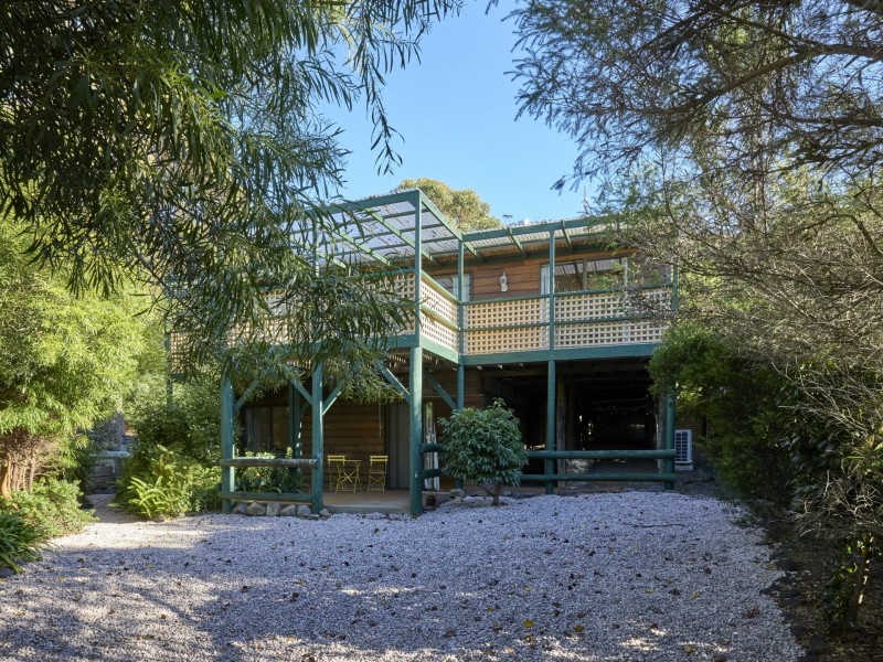 4 Burgess Street, Bicheno TAS 7215