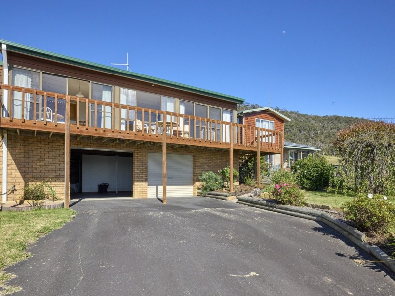 186 Tasman Highway, Bicheno TAS 7215