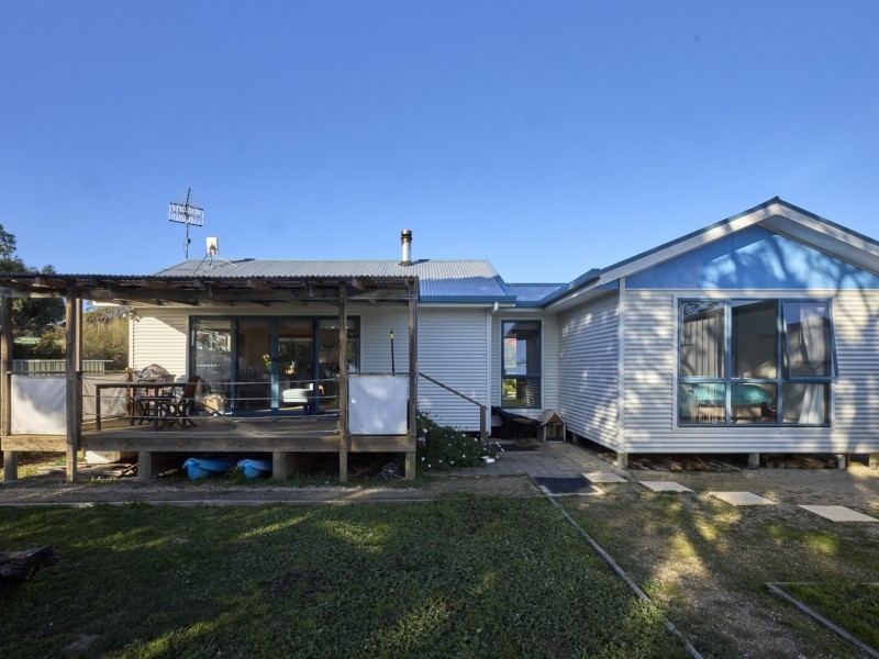 6 Swanwick Drive, Coles Bay TAS 7215