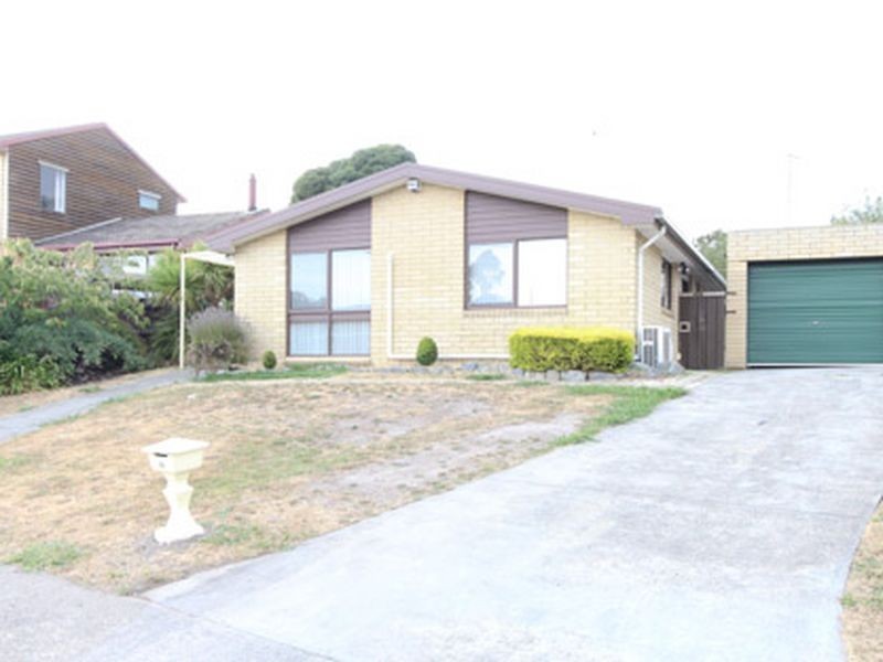 11 Hanlon Street, Claremont TAS 7011