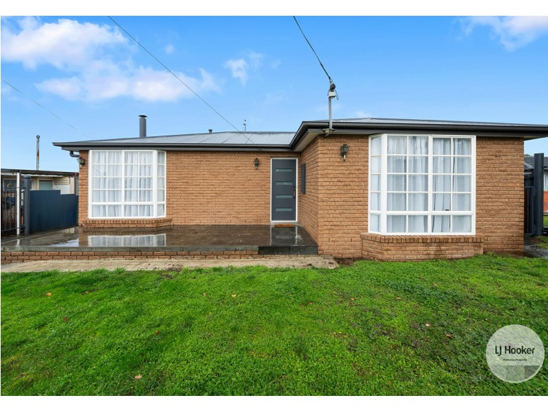 17 Leighland Road, Claremont TAS 7011