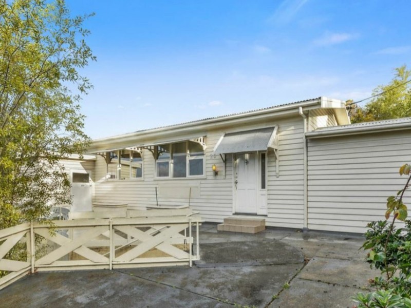 20 Girrabong Road, Lenah Valley TAS 7008