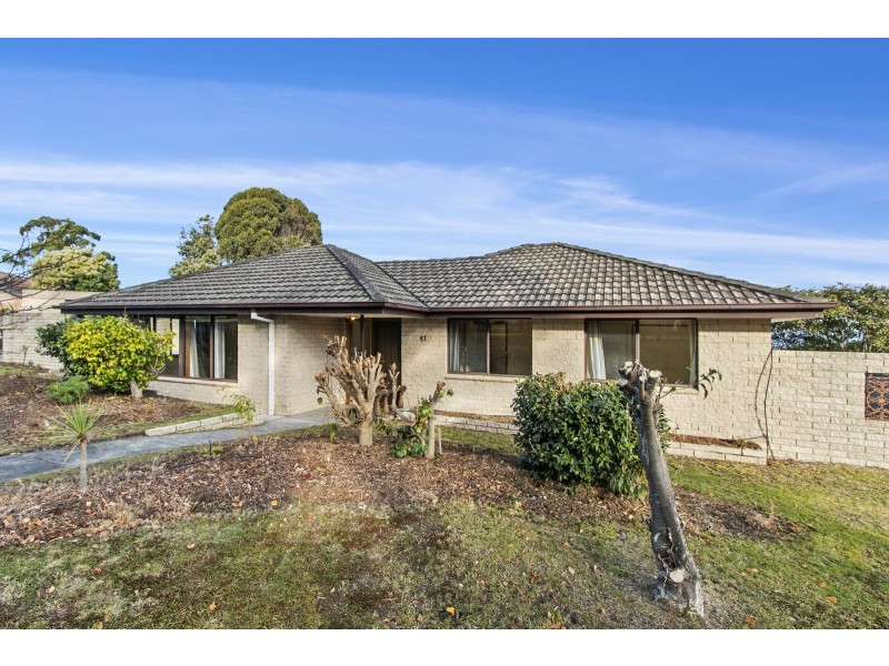 37 Ash Drive, Kingston TAS 7050