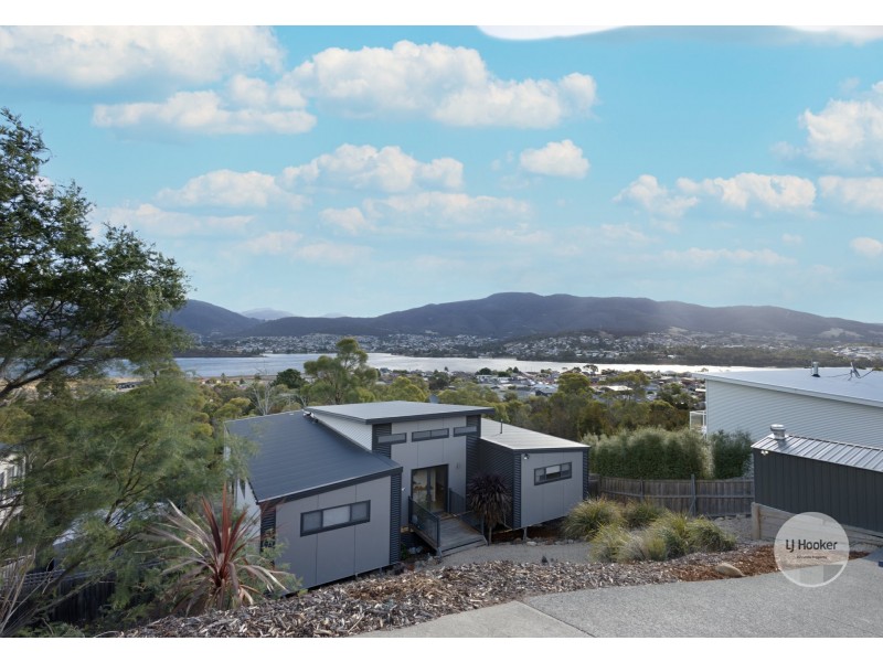 28 Grevillea Avenue, Old Beach TAS 7017