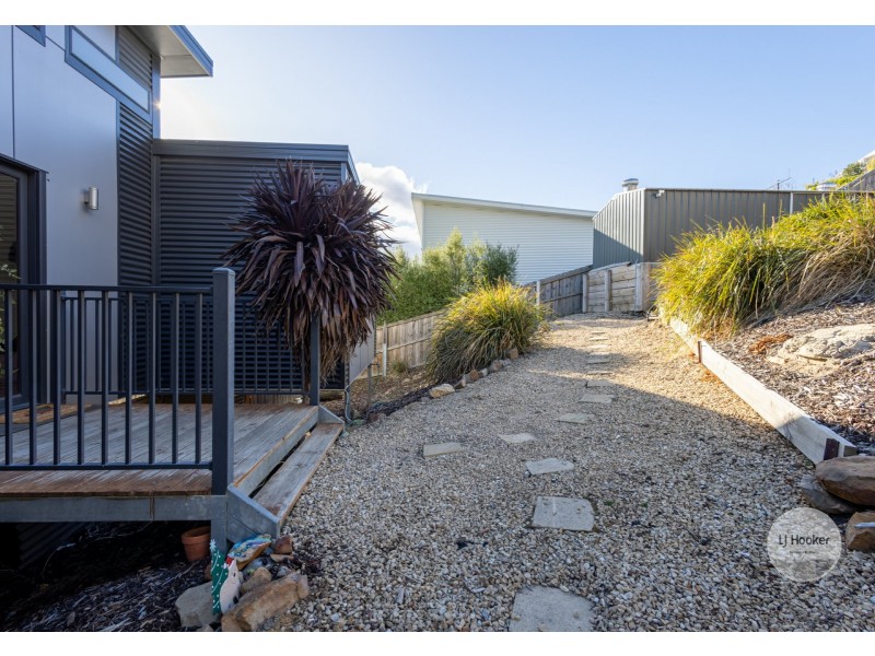 28 Grevillea Avenue, Old Beach TAS 7017