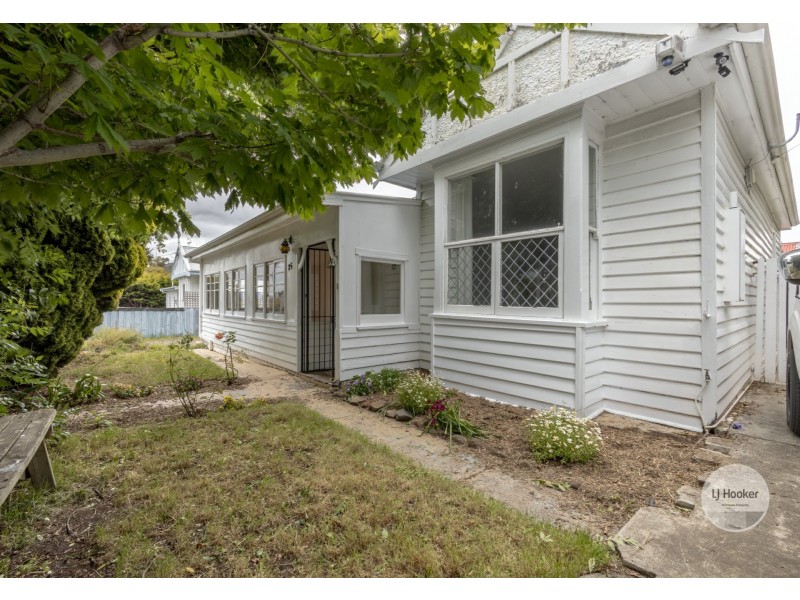 25 Riverway Road, Montrose TAS 7010