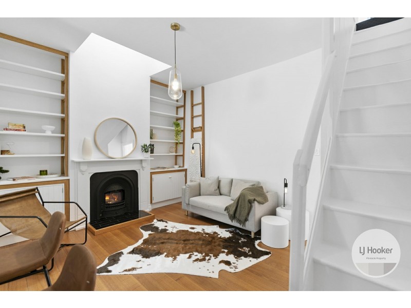 16 Pitt Street, North Hobart TAS 7000