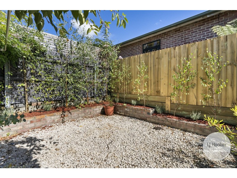 16 Pitt Street, North Hobart TAS 7000