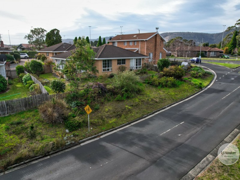 4/2a Somerdale Road, Claremont TAS 7011
