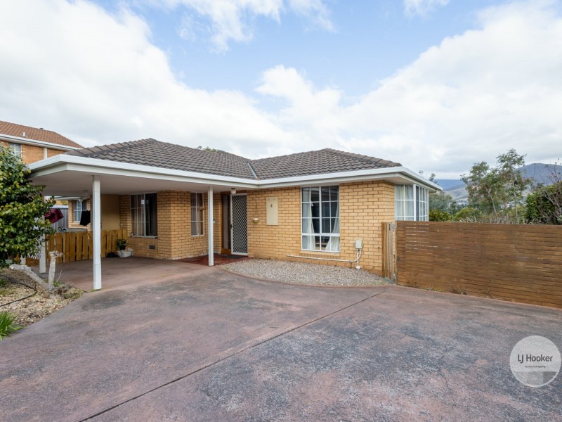 4/2a Somerdale Road, Claremont TAS 7011