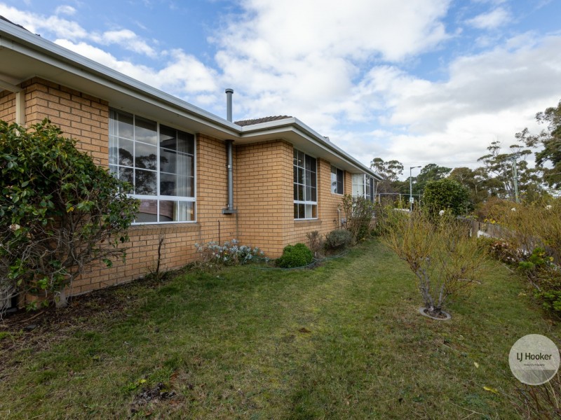 4/2a Somerdale Road, Claremont TAS 7011